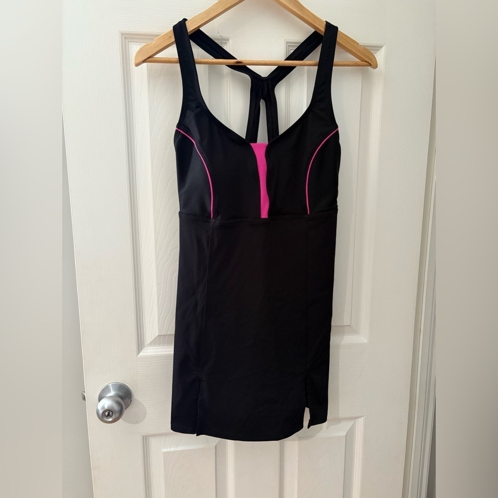Speedo women’s swim dress 15” ptp bathing suit top Long black pink